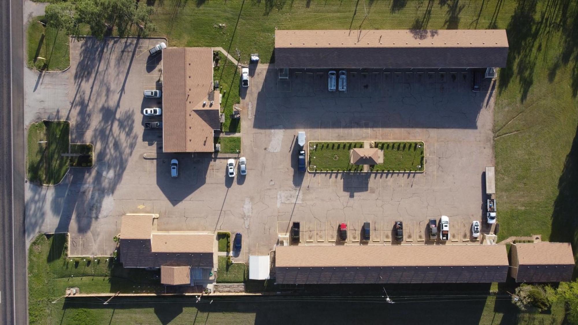 Countryside Inn Malakoff Εξωτερικό φωτογραφία